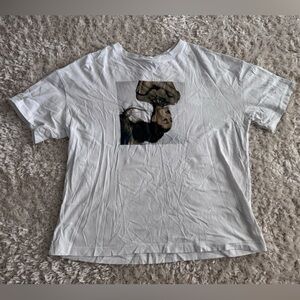 Ariana Grande Tshirt